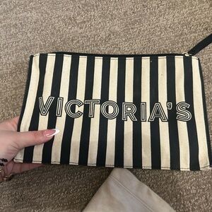 Victoria K Striped Black and Cream Wristlet